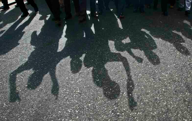 iStock-187250504_crowdshadow.jpg