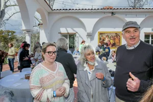 Supervisor Horvath group photo at the SD 3 Las Virgenes Homeowners Federation