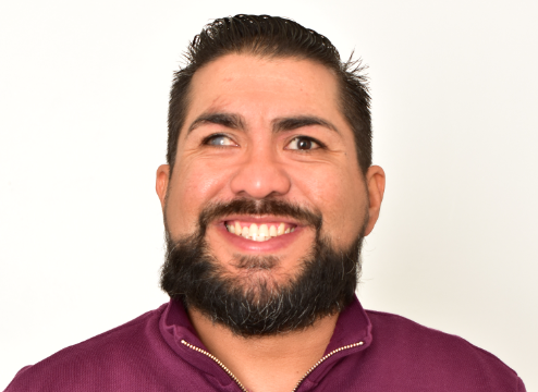 Gustavo Partida headshot.