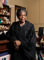 Ernestine Steward Gray portrait photo.