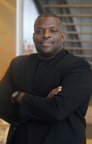 Alan Michael Graves portrait photo.