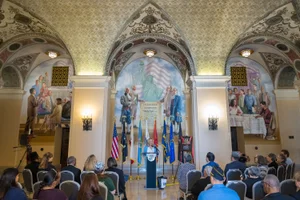 Supervisor Barger speaking at the podium at a veterans event