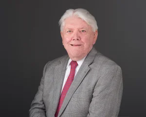 Viggo Butler - Headshot 2019.jpg