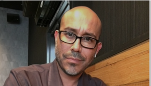 Oscar Hernandez headshot.