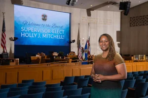Executive Office Nov. 16, 2020 – Supervisor-Elect Holly J. Mitchell’s visit to the Kenneth Hahn Hall of Administration. Photo by Bryan Chan / Board of Supervisors