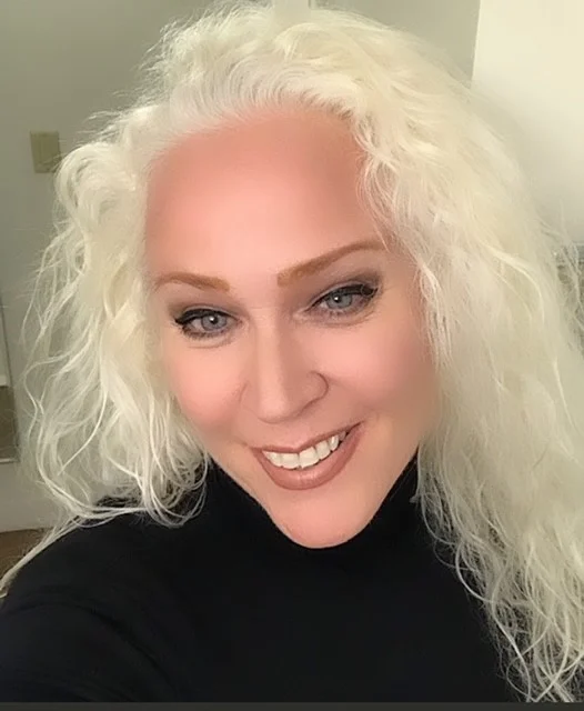 Tonya- Headshot (002).jpg