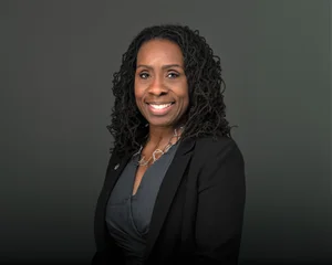 Nichelle - Headshot 2019a.jpg