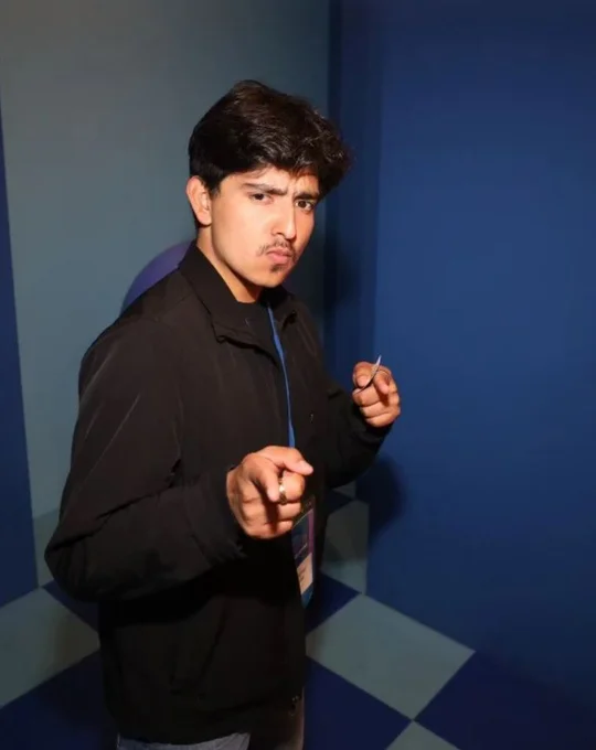 Cristopher Espino.jpg