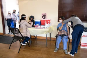District 5 – Supervisor Kathryn Barger March 15, 2021 - Herald Christian Health Center Vaccine Clinic Photo by Bryan Chan / Board of Supervisors