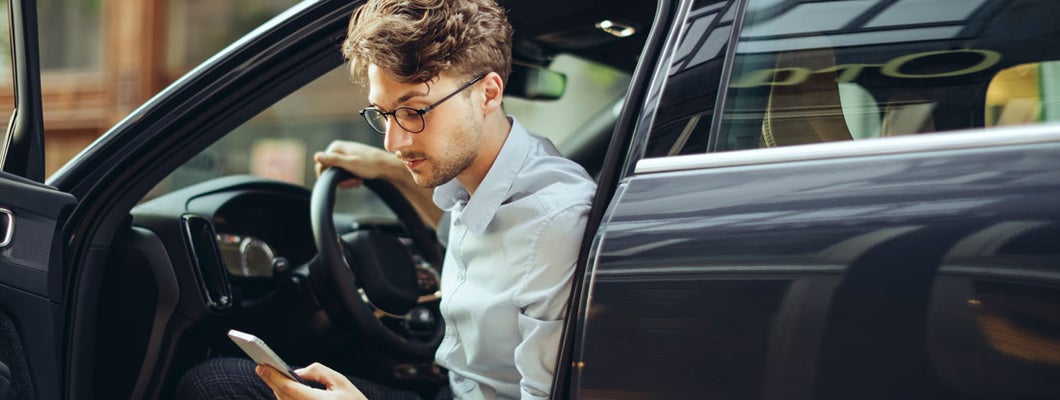 Man driving his car. Find Cleveland Ohio car insurance.