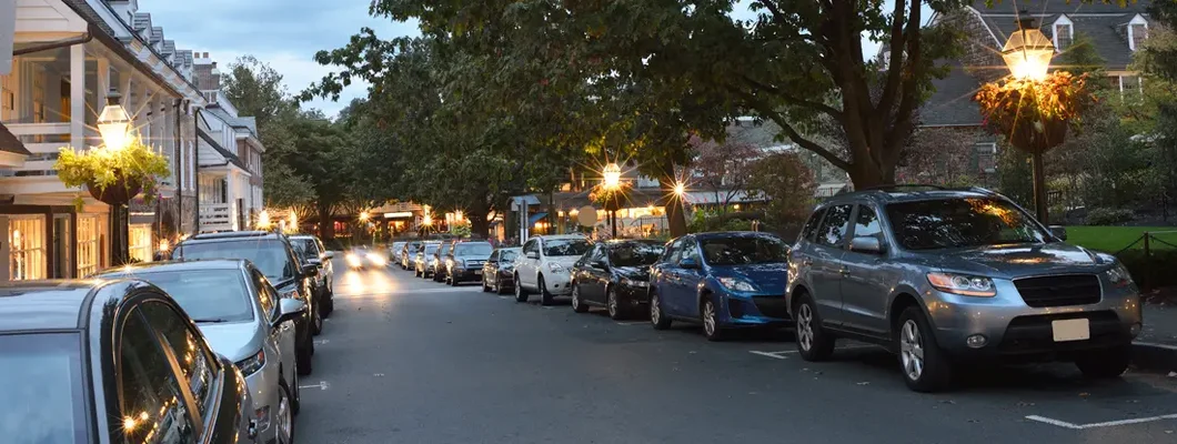 Palmer Square at night in Princeton, New Jersey. How to Find the Best Car Insurance Policy in Princeton, NJ.