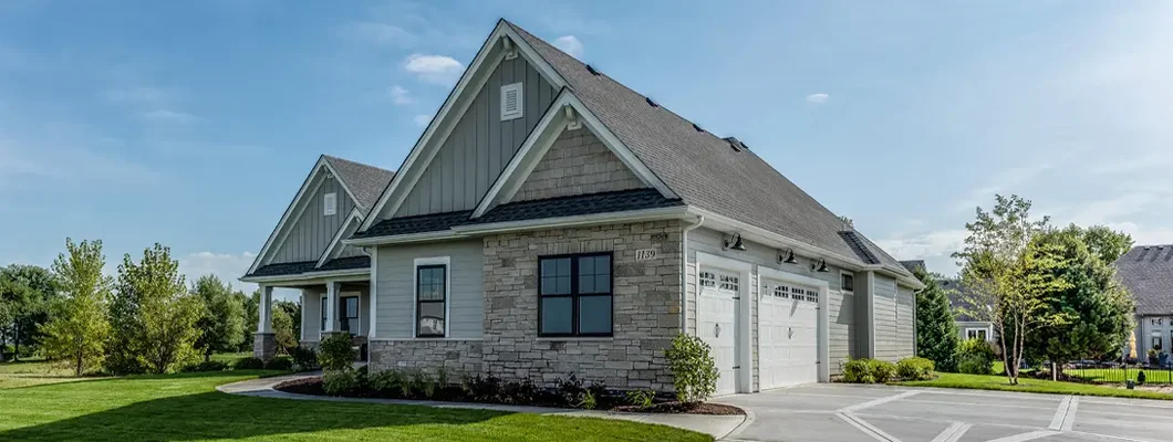 Driveway leading to side entry garage. How to Find the Best Insurance Coverage for your Narberth, Pennsylvania.