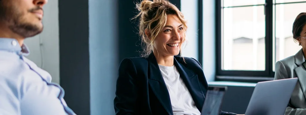 Business people Sitting On A Meeting Together. How to Find the Best Business Insurance in Chanhassen, Minnesota.