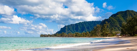 lonely beach at oahu island, hawaii