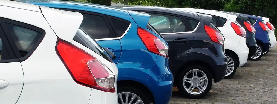 Looking at brand new compact cars. Ways to Compare Compact Cars.