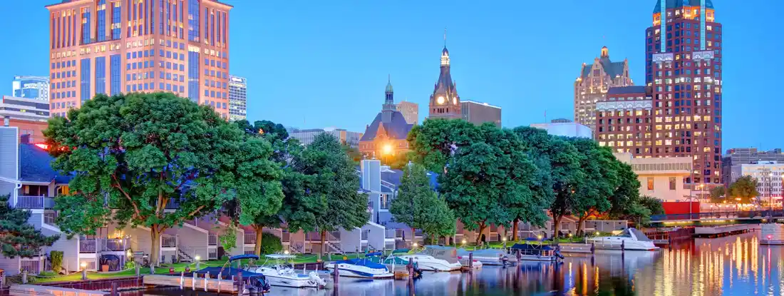 Milwaukee, Wisconsin Waterfront. Find Wisconsin Boat Insurance.