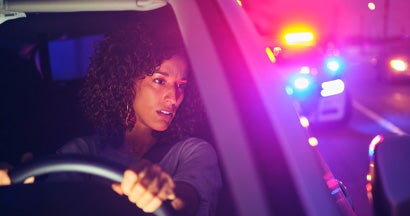 Nightime Police Traffic Stop. What Happens If You Drive Without Insurance.