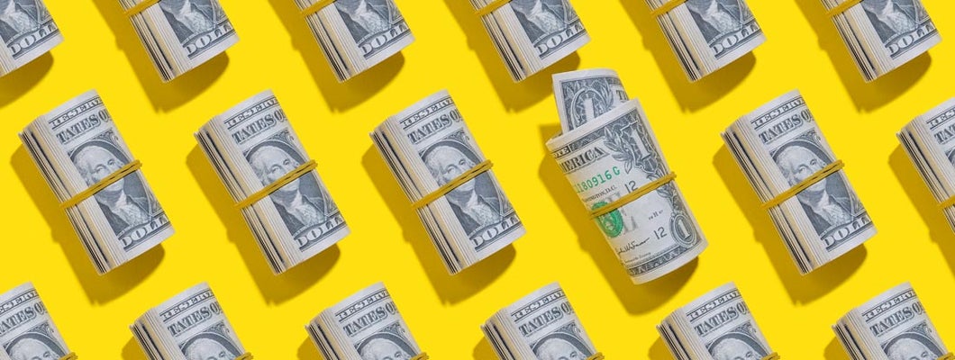 who pays the independent insurance agent?