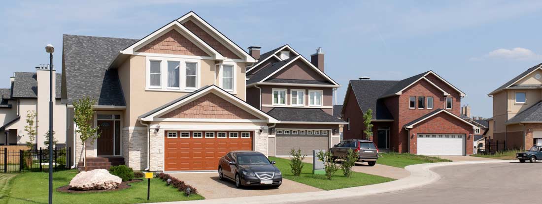 Suburban residential neighborhood. Find Umbrella Insurance.