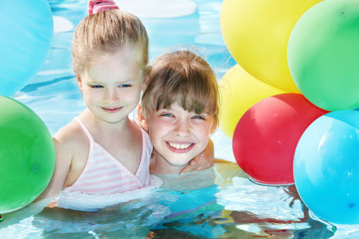 How Do I Keep My Kids Safe at a Pool Party?