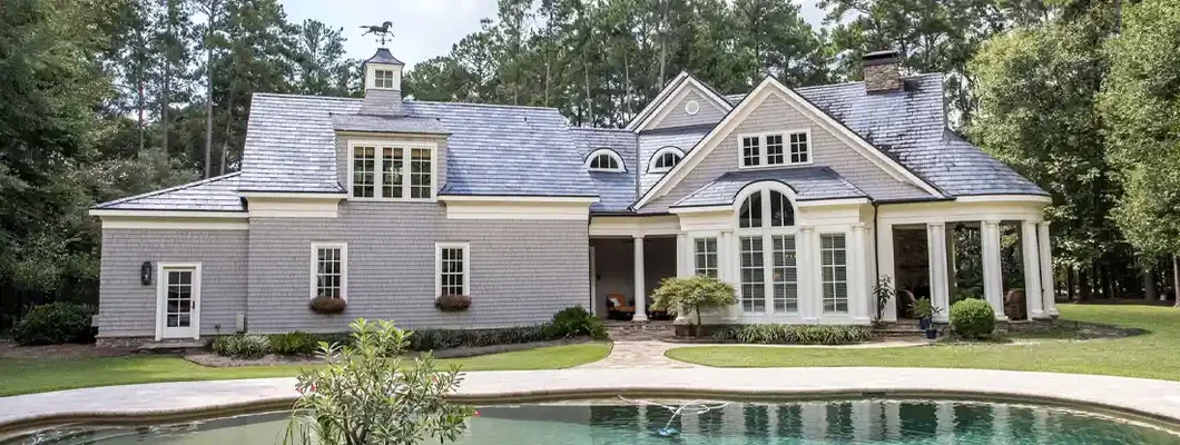 Estate with a large swimming pool. Homeowners Insurance in Chevy Chase, Maryland.