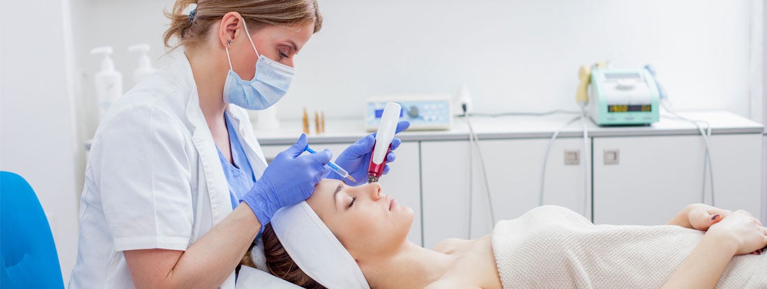 Woman in medical spa for a face treatment. Find Spa Insurance.