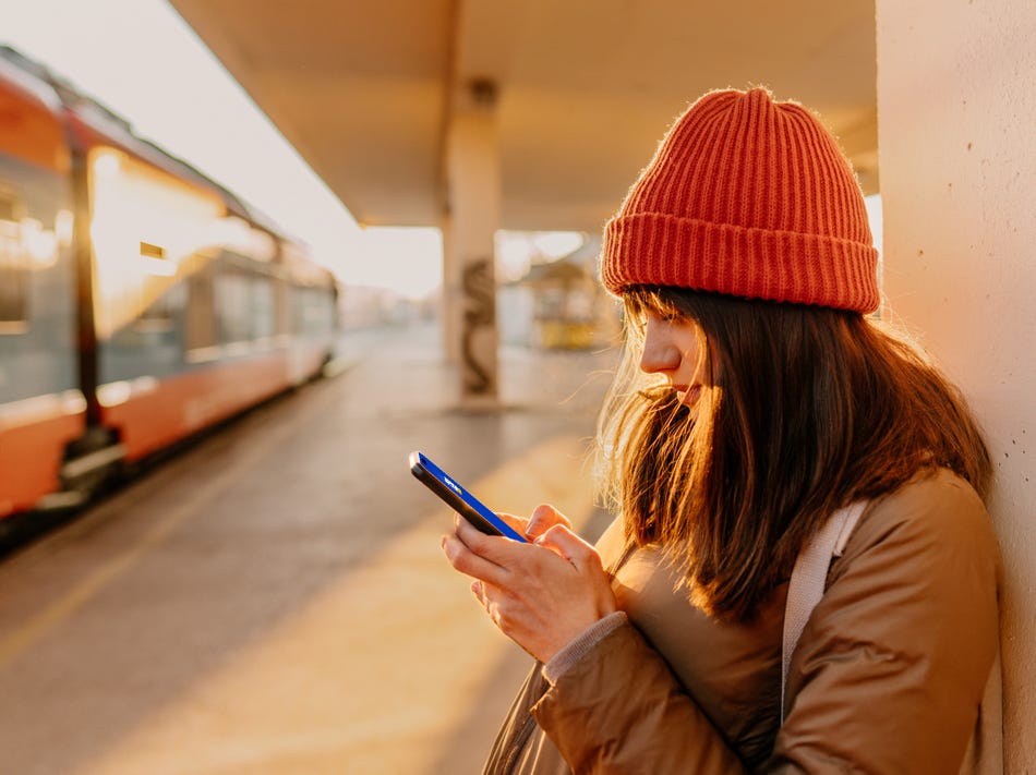 Travel with ease via De Lijn and NMBS/SNCB