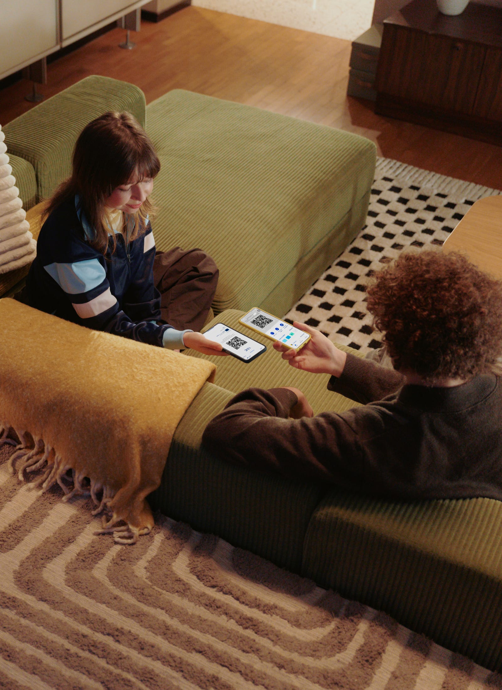 Keep your friendships and your finances in perfect balance