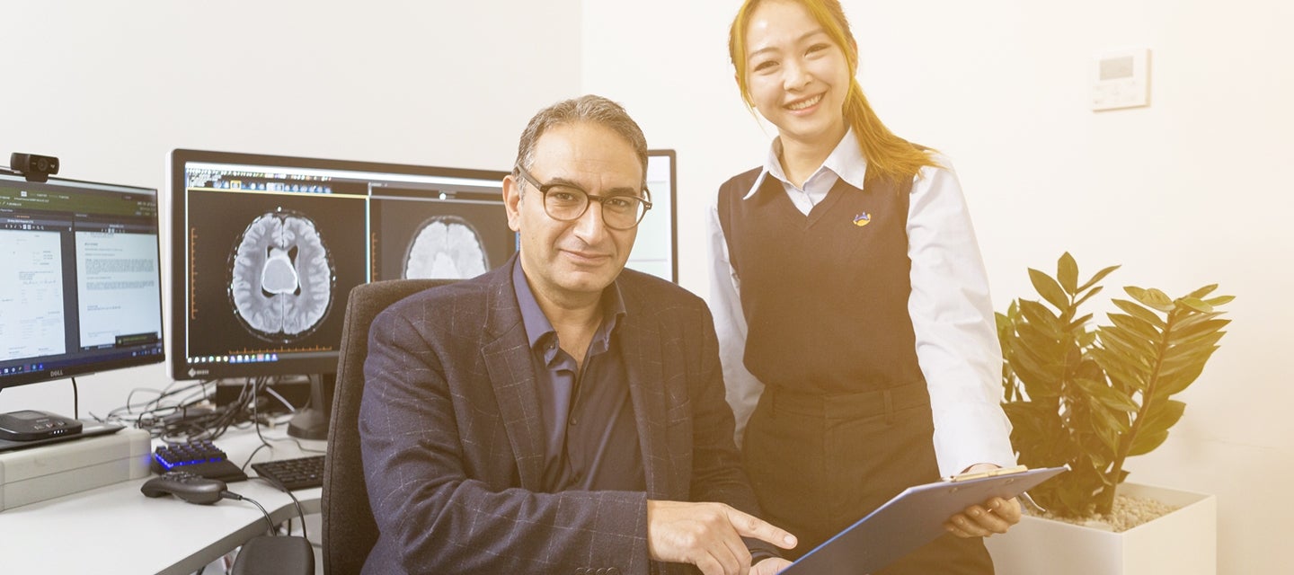 I-MED Radiologist with colleague