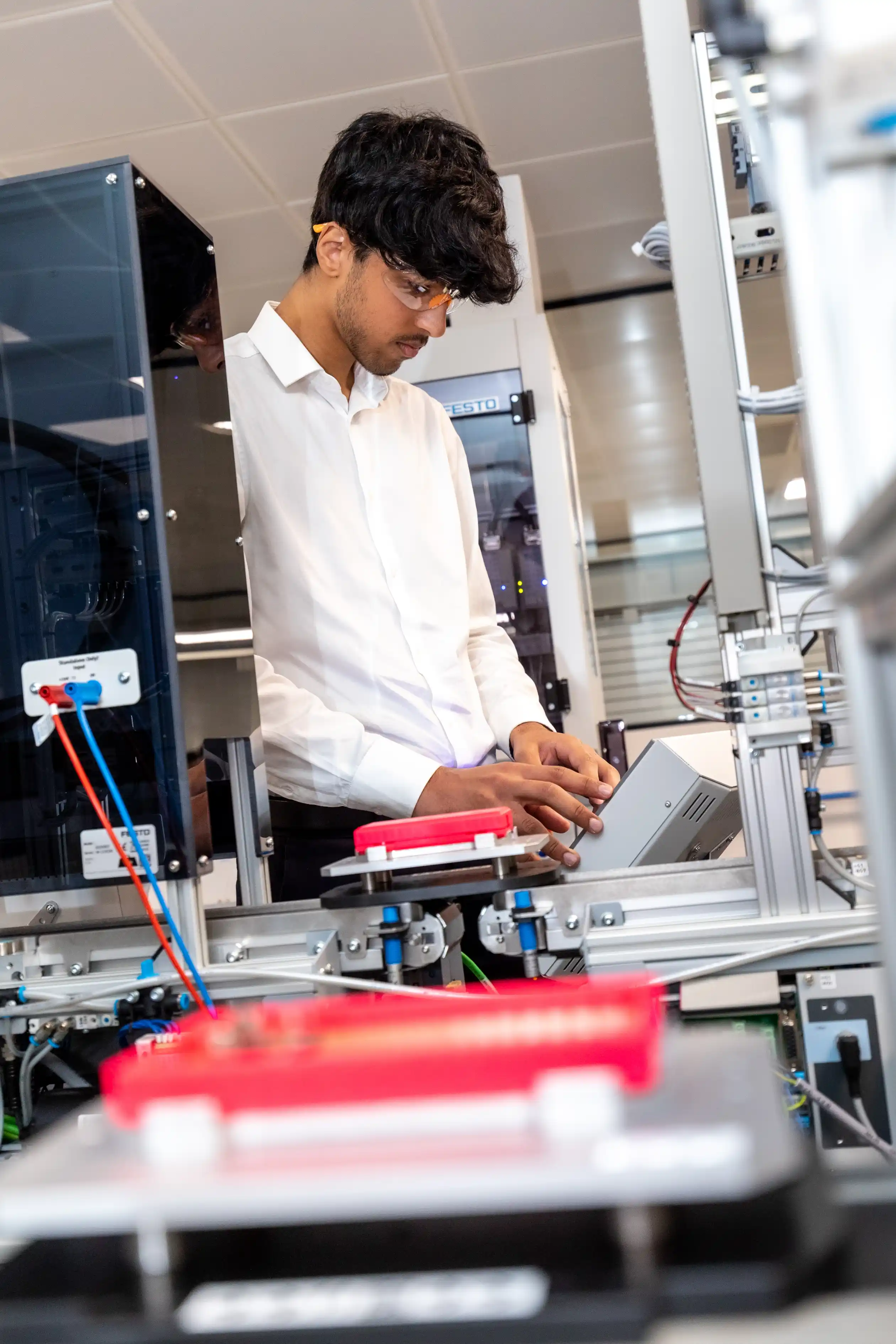 Content item name
Recruiting T Level Students image 
