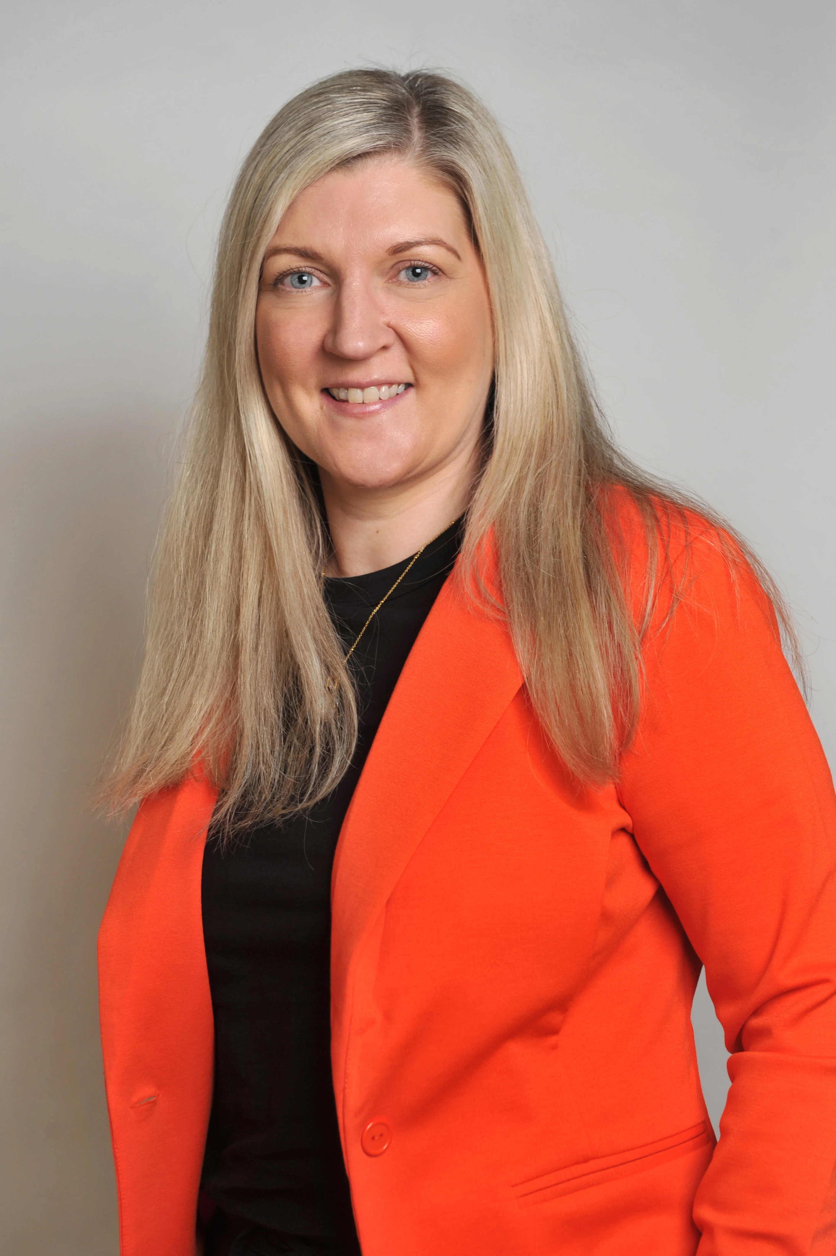 Alison Corner - ELT image 