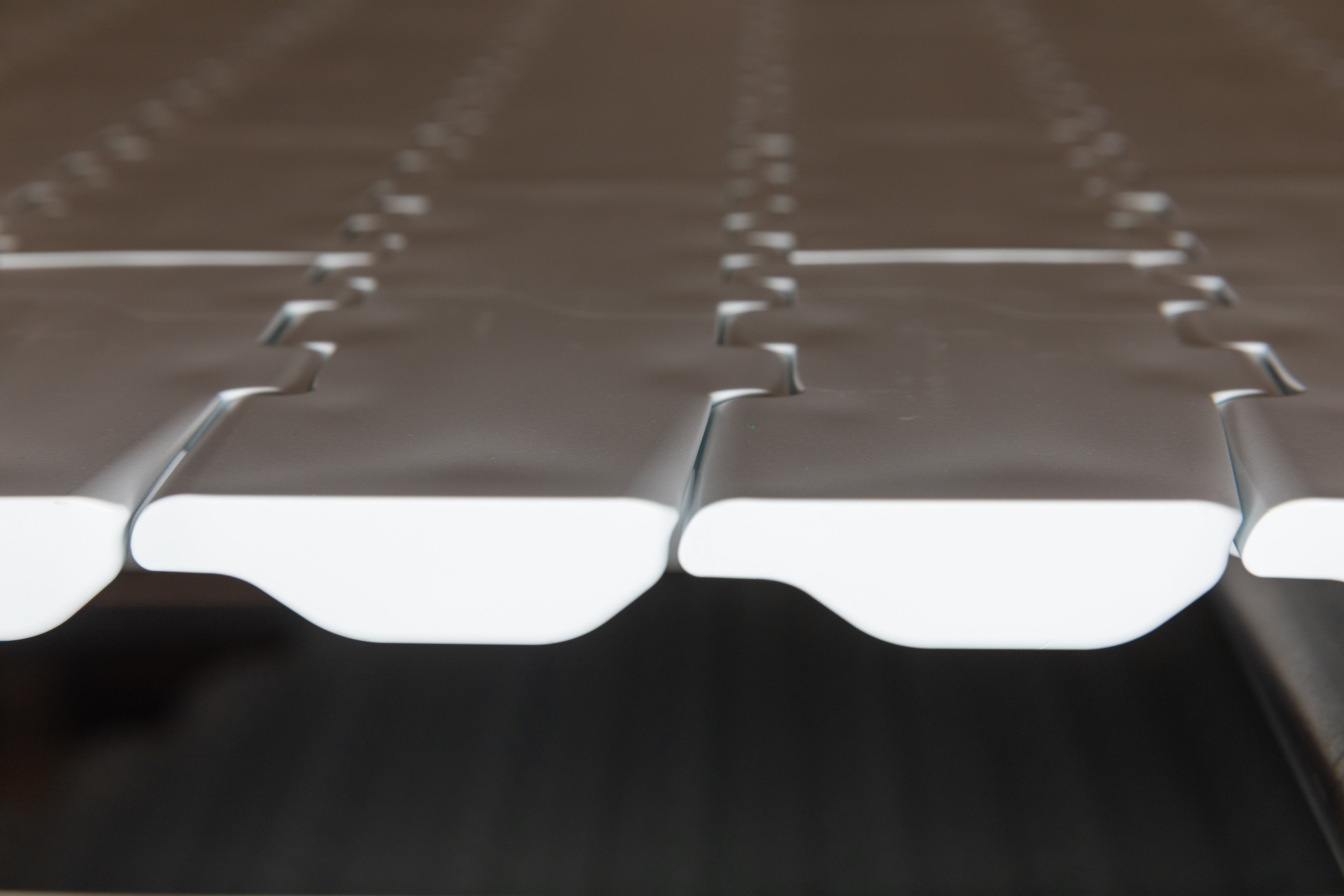 Series 1800 Flat Top with Heavy-Duty Edge conveyor belt edge