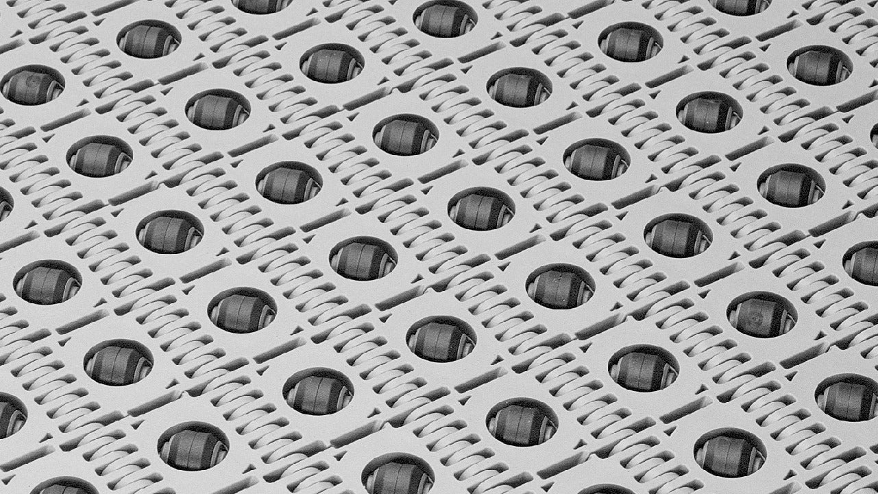 Nahaufnahme der Rollen am Activated Roller Belt der Serie 400