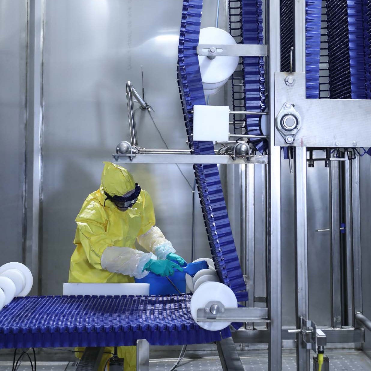 Operatore che pulisce una spirale con DirectDrive auto-portante