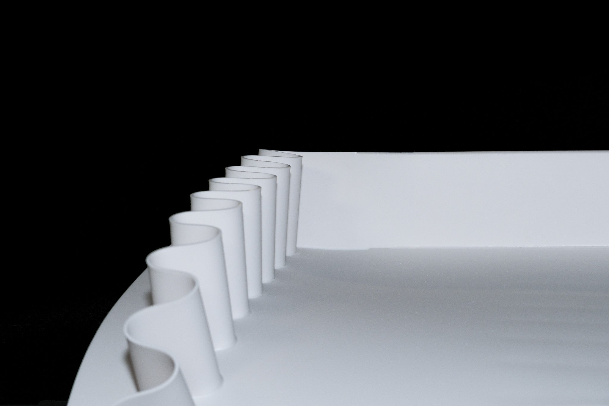 Weißes ThermoDrive-Band mit abgedichteten Taschen