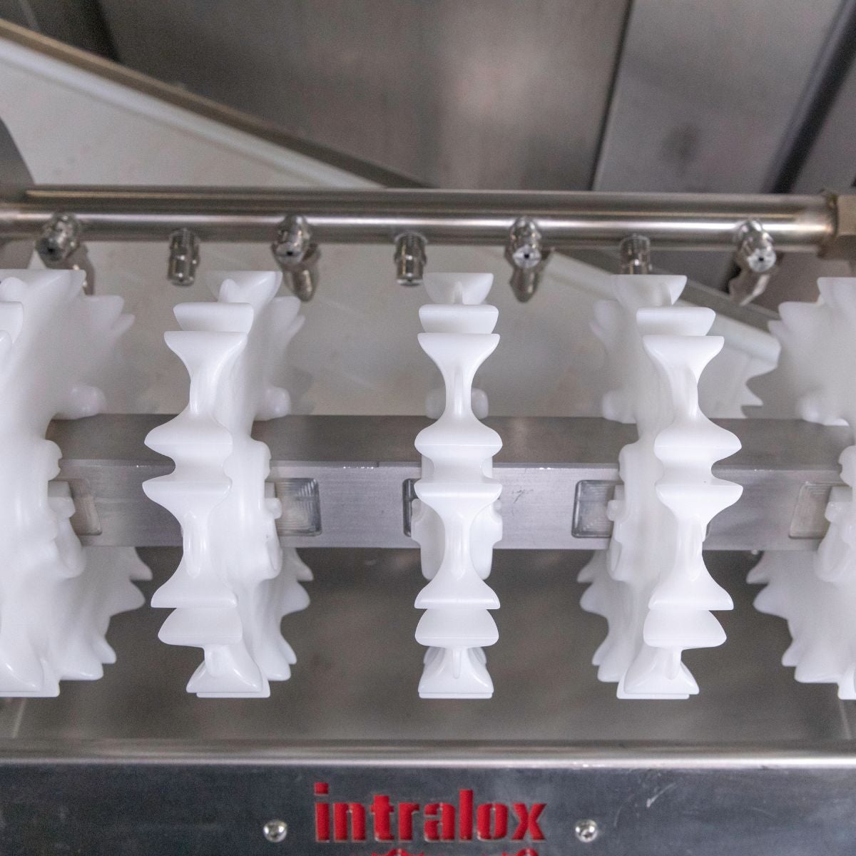 Series 800 Cleanlock sprockets on conveyor shaft