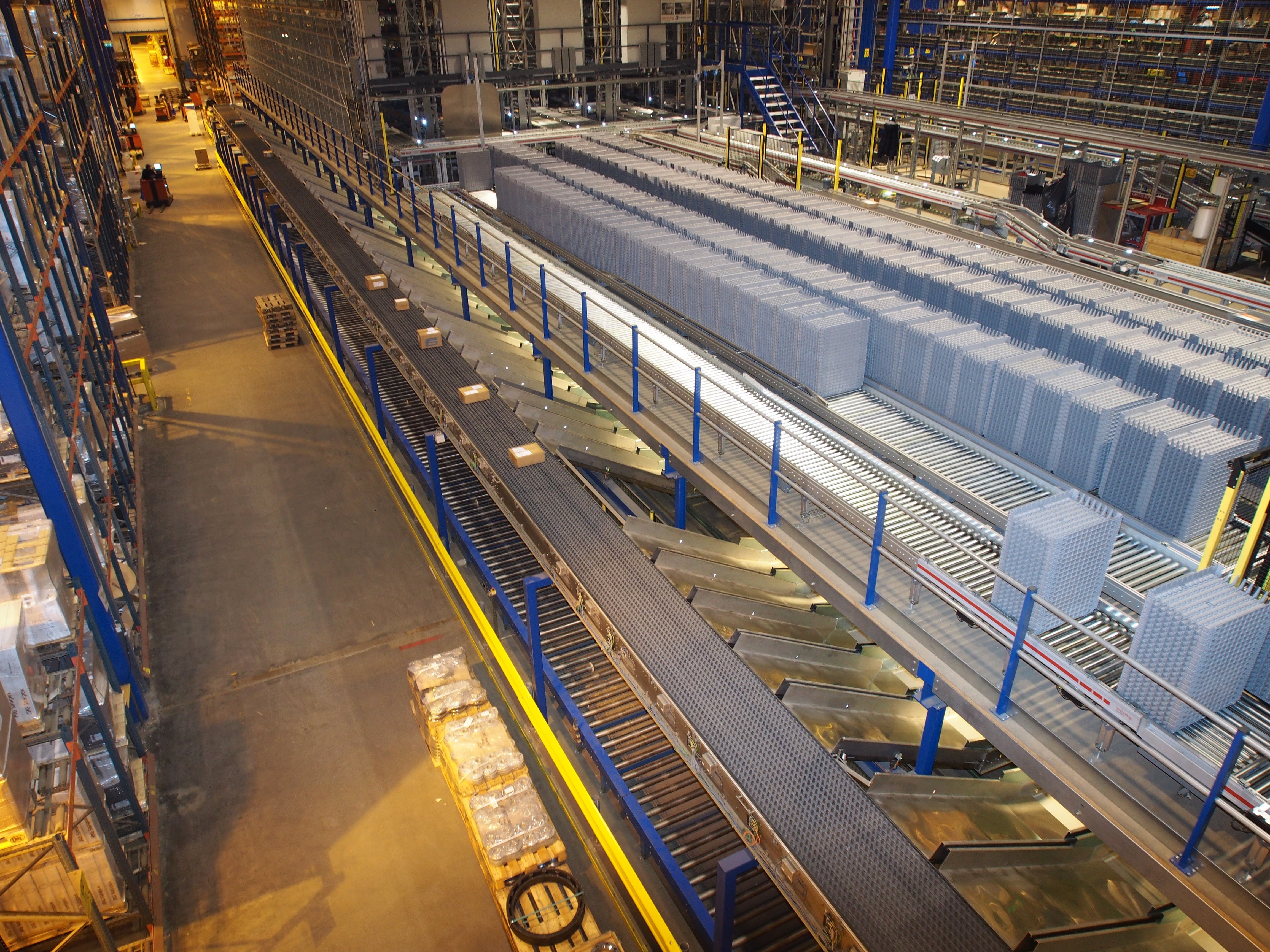 Overhead photo of boxes on long ARB sorter