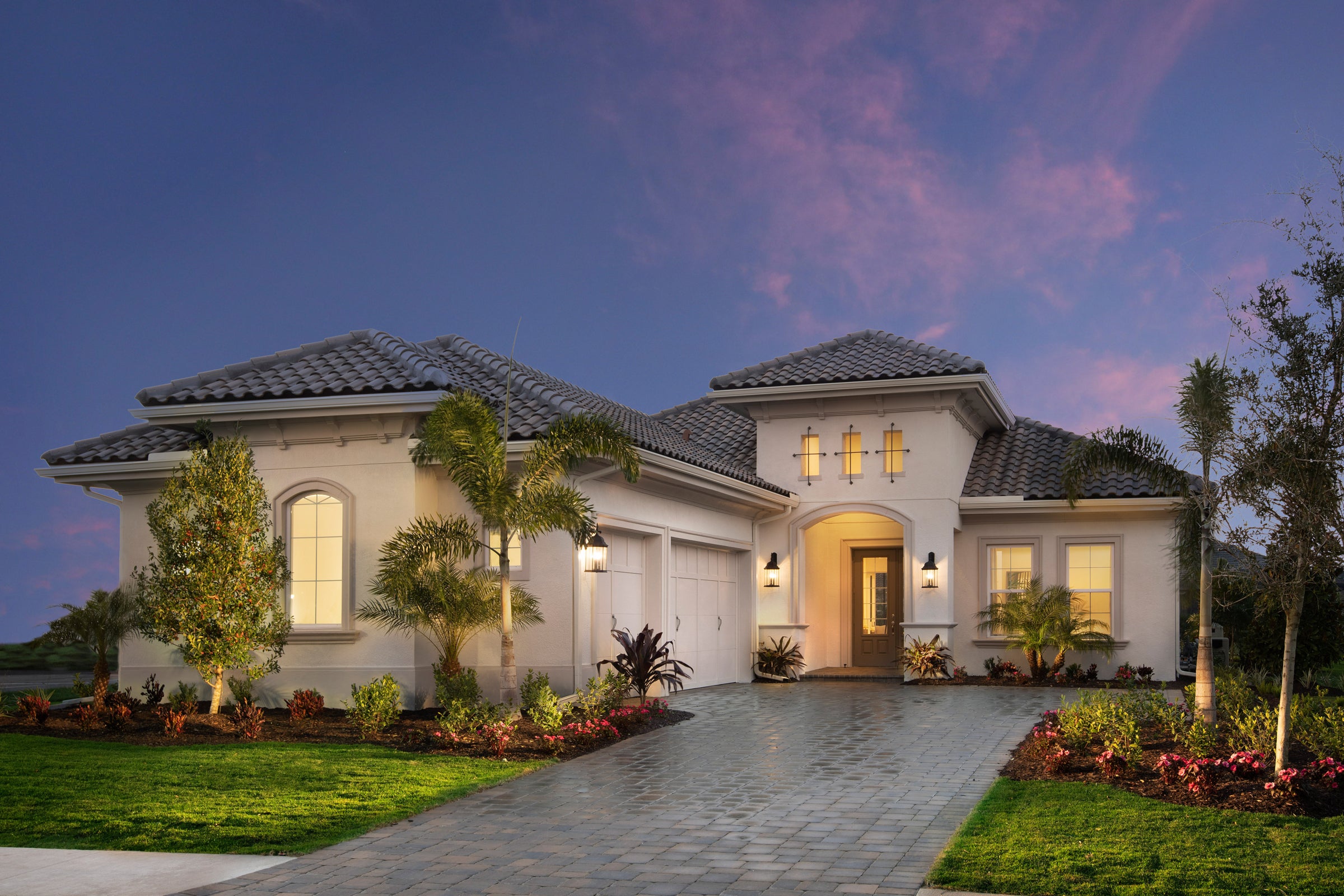 4 NEW MODELS COMING IN GENOA WITHIN THE LAKE CLUB