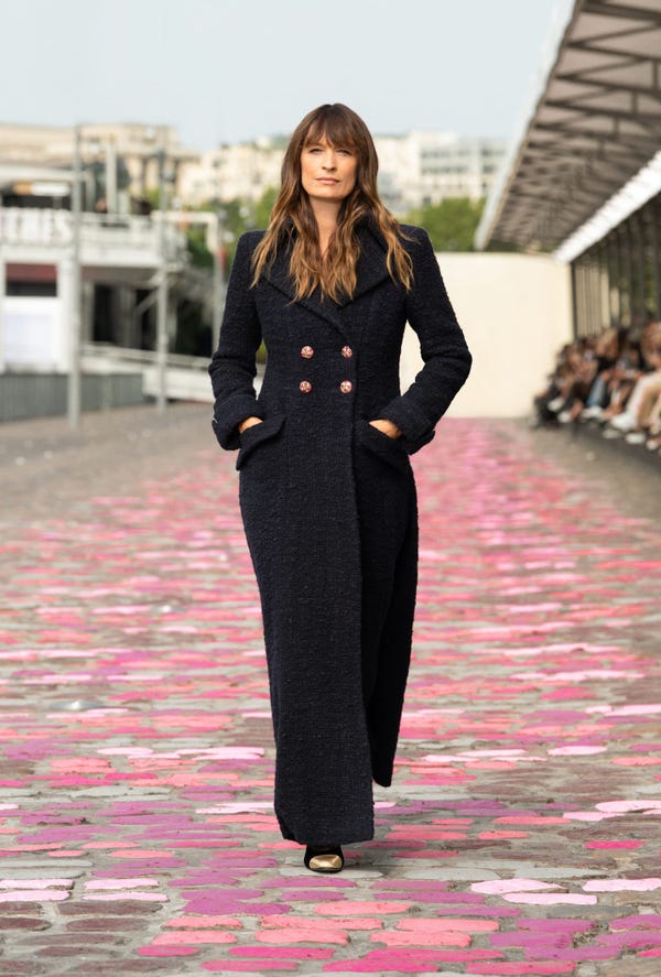 At Chanel Couture, Virginie Viard Paints Paris with a Palette of