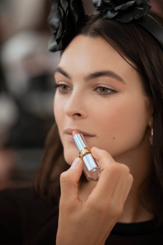 Runway Take-Out – Chanel - MINMAX Beauty - Products, tips, how to's &  editorials