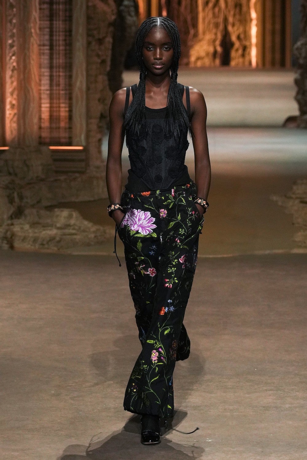 At Dior, 16th and 21st Century Influences Create a Whole New Look ...