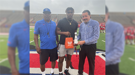 Whataburger Super Team Presentation: Duncanville's Omari Abor