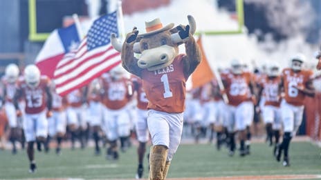 Longhorns DB Caden Sterns opts out of final two games