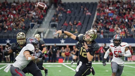 Baylor quarterback battle remains fully open heading into opener against Abilene Christian