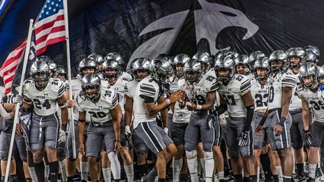 BREAKING: One of state's top TXHSFB coaches resigns, opening coveted position in DFW