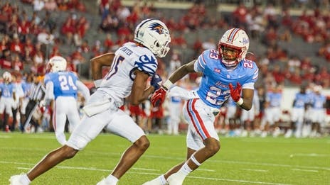 Houston loses starting cornerback to transfer portal