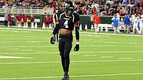 Prospect Preview: Cedar Hill vs. Mansfield