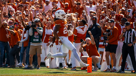 Texas Longhorns lose star running back Jonathon Brooks to torn ACL