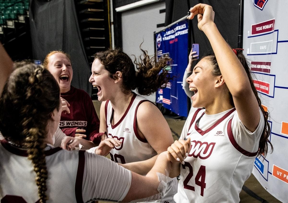 Ingram leads TWU to Elite Eight