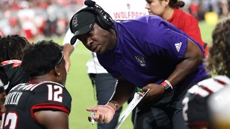 REPORT: Phil Longo hiring defensive coordinator to inaugural Sam Houston staff